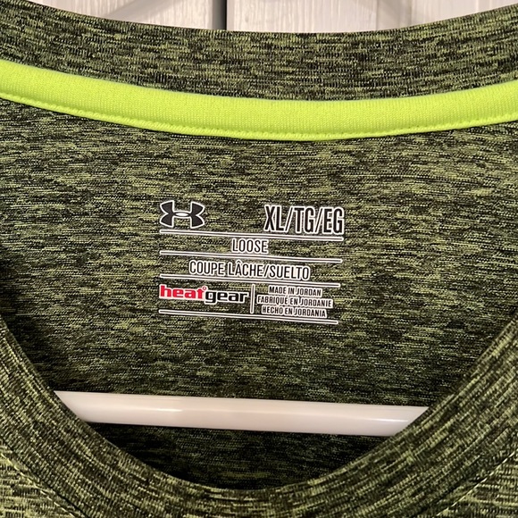 Under Armour Green Tshirt - Picture 7 of 9